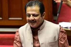 കർണാടകത്തിലെ മുസ്ലിം നേതാക്കൾ കോൺഗ്രസുമായി ഇടഞ്ഞുതന്നെ; ന്യൂനപക്ഷ ചെയർമാൻ രാജിവെച്ചു